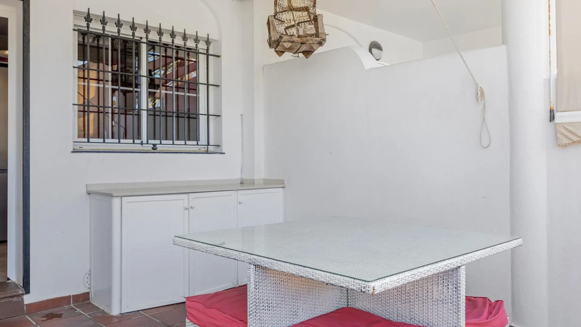 Apartamento Taymar شيكلانا دي لا فرونتيرا 0*,  إسبانيا